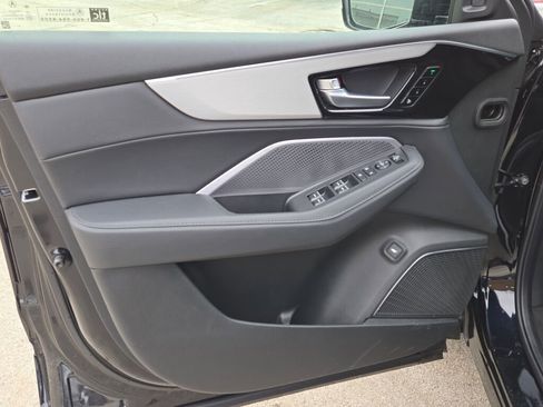 New 2026 Acura MDX SH-AWD image 30