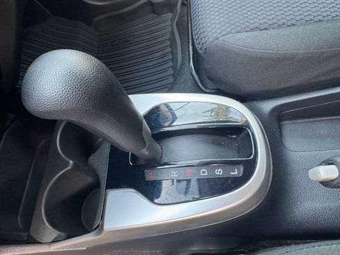 Used 2020 Honda Fit LX image 19