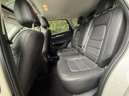 Used 2022 MAZDA CX-5 AWD 2.5 S w/ Preferred Package image 11