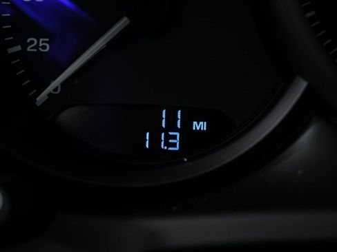 New 2026 Porsche Macan image 12