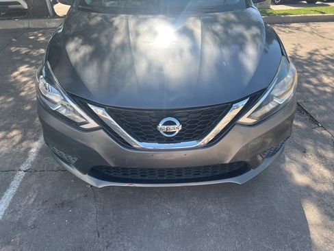 Used 2016 Nissan Sentra SV FWD image 6