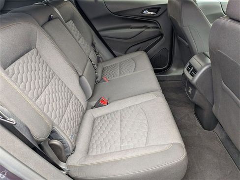 Used 2019 Chevrolet Equinox LT image 28