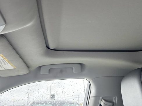Used 2020 Toyota Highlander Limited FWD image 16