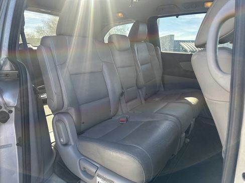 Used 2011 Honda Odyssey EX-L image 9