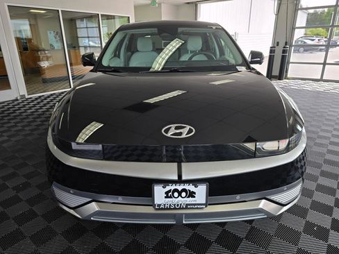 Used 2024 Hyundai Ioniq 5 Limited AWD/4WD image 8