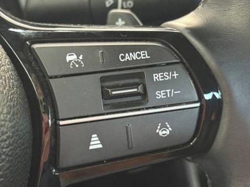 Used 2025 Honda Civic Sport image 9