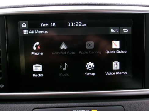 Used 2020 Kia Sportage LX image 5