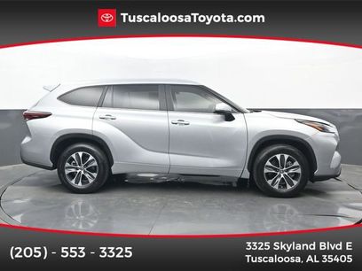 Used 2025 Toyota Highlander XLE