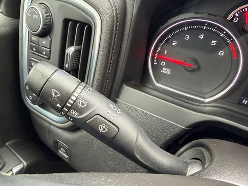 Used 2022 Chevrolet Silverado 1500 LT Trail Boss w/ Bed Protection Package AWD/4WD image 22