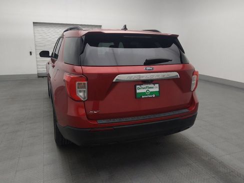Used 2021 Ford Explorer XLT RWD image 6