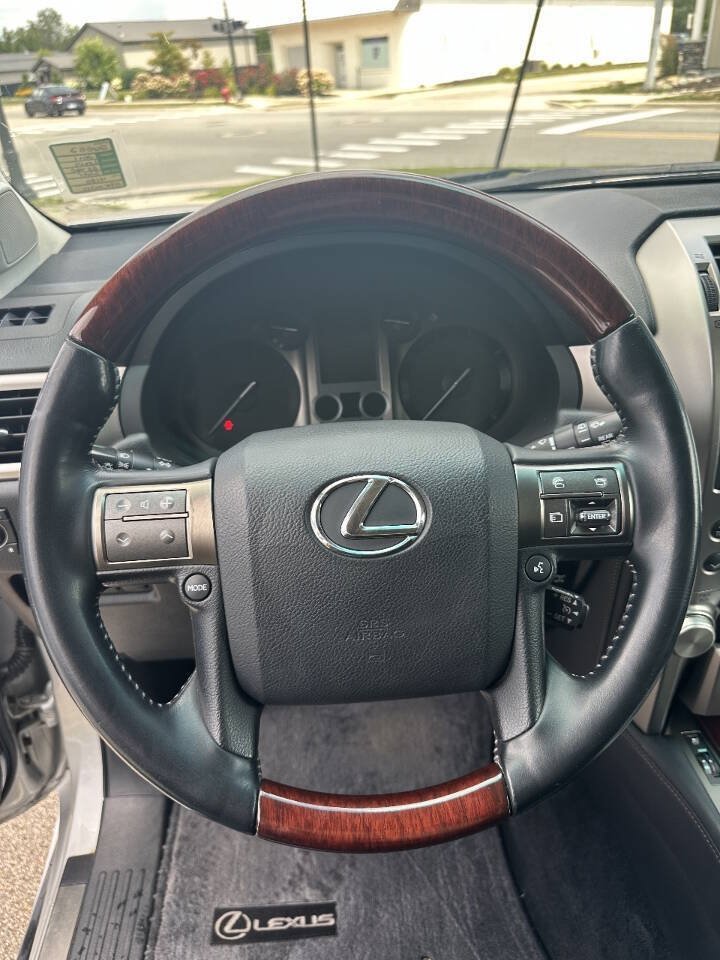 Used 2011 Lexus GX 460 w/ Comfort Plus Pkg AWD/4WD image 10