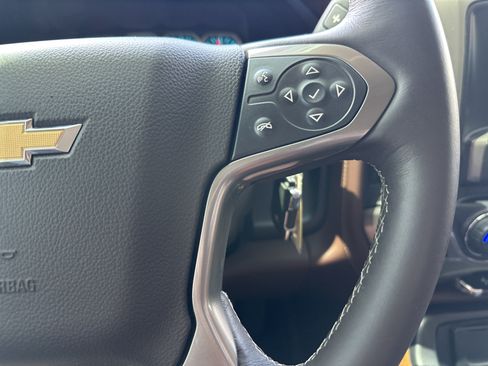 Used 2015 Chevrolet Silverado 2500 High Country w/ Duramax Plus Package AWD/4WD image 19