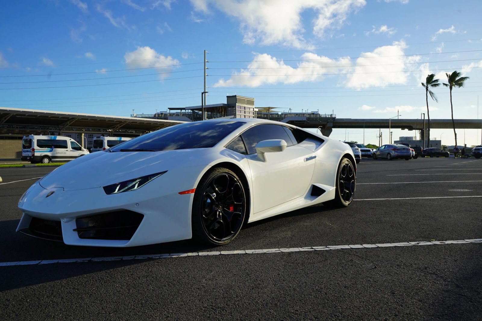 Used 2019 Lamborghini Huracan LP 580-2 RWD image 31