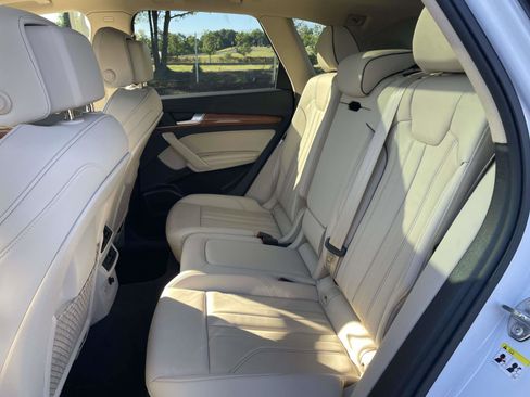 Certified 2023 Audi Q5 e Premium Plus w/ Premium Plus Package AWD/4WD image 12