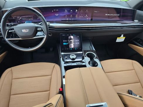 New 2026 Cadillac Escalade ESV Luxury w/ Touring Package RWD image 16