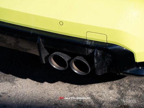 Used 2021 BMW M4 Competition w/ Executive Package image 16