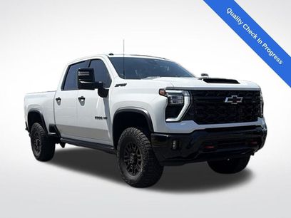 Used 2025 Chevrolet Silverado 2500 ZR2 w/ Technology Package