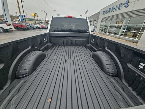 New 2026 Ford F350 XLT w/ XLT Premium Package AWD/4WD image 34