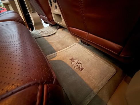 Used 2011 Ford F250 King Ranch w/ FX4 Off Road Pkg image 36