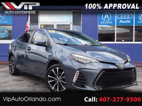 Used 2019 Toyota Corolla SE FWD image 1