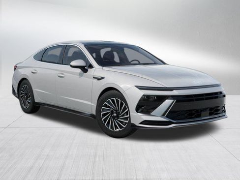 New 2026 Hyundai Sonata SEL image 2