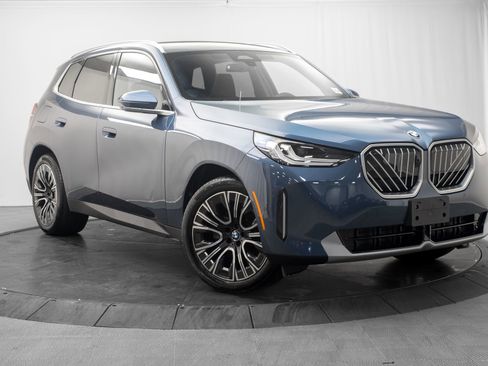 Used 2026 BMW X3 xDrive30i w/ Premium Package AWD/4WD image 1