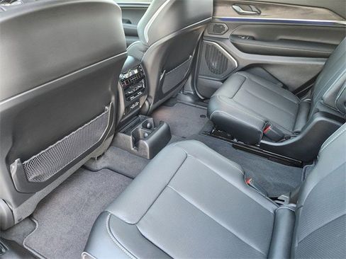 New 2025 Jeep Grand Cherokee L Overland w/ Luxury Tech Group IV image 22