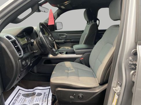Used 2021 RAM 1500 Big Horn AWD/4WD image 2