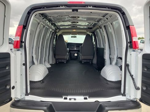 New 2026 Chevrolet Express 2500 RWD image 16