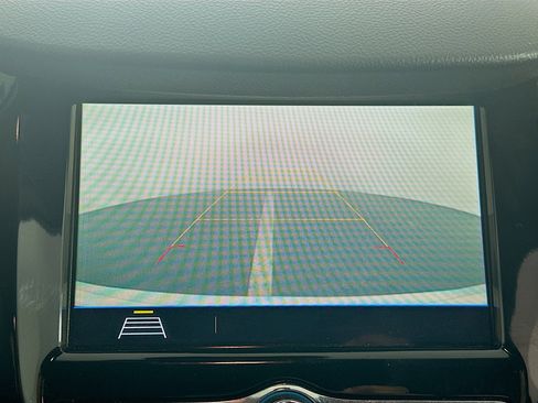 Used 2018 Chevrolet Trax LS image 21