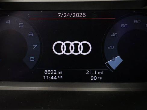 Certified 2025 Audi Q3 2.0T Premium Plus w/ Premium Plus Package AWD/4WD image 17