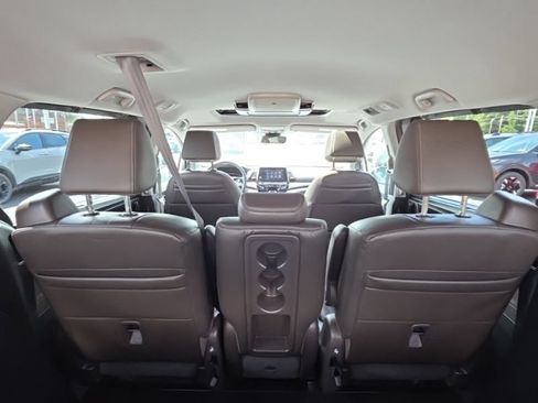 Used 2023 Honda Odyssey Touring image 11