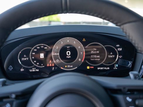 Used 2025 Porsche Cayenne GTS image 17