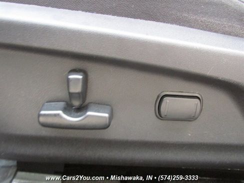 Used 2012 Subaru Outback 2.5i Premium image 11