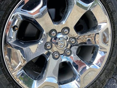 Used 2019 RAM 1500 Big Horn AWD/4WD image 3