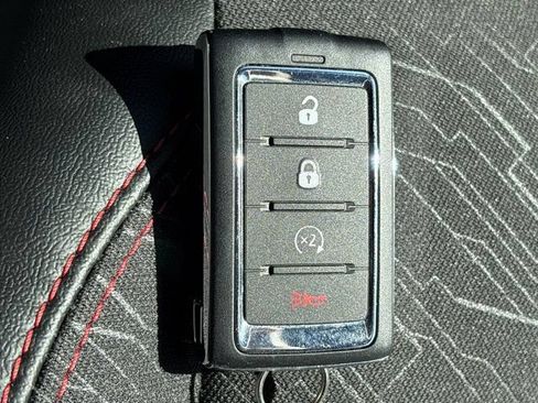 Used 2025 Dodge Charger Daytona R/T w/ Quick Order Package 25M R/T AWD/4WD image 39