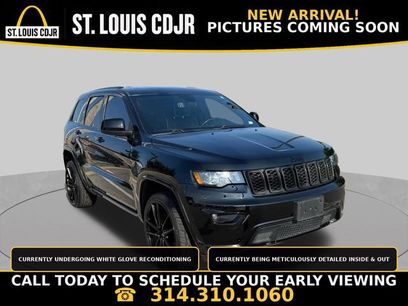 Used 2020 Jeep Grand Cherokee Altitude