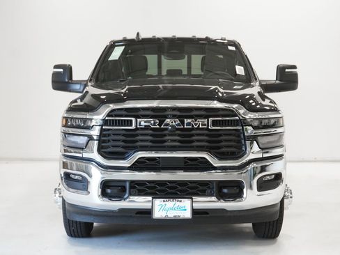 New 2026 RAM 3500 Tradesman AWD/4WD image 7