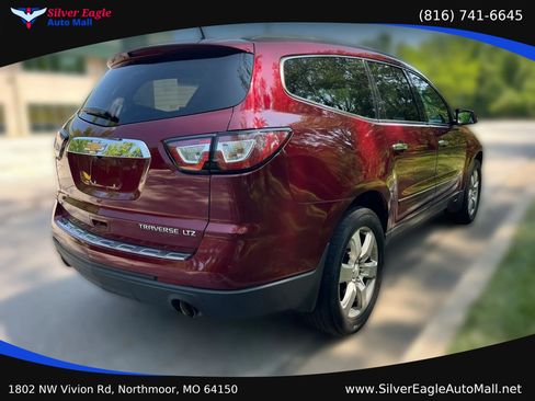 Used 2016 Chevrolet Traverse LTZ AWD/4WD image 5