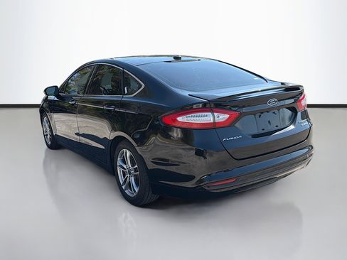 Used 2016 Ford Fusion Titanium image 5