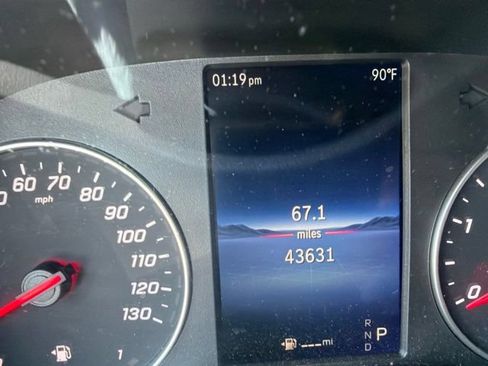 Used 2025 Mercedes-Benz Sprinter 2500 image 26