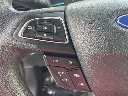 Used 2021 Ford EcoSport S AWD/4WD image 17
