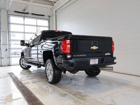 Used 2016 Chevrolet Silverado 2500 High Country w/ Duramax Plus Package image 39