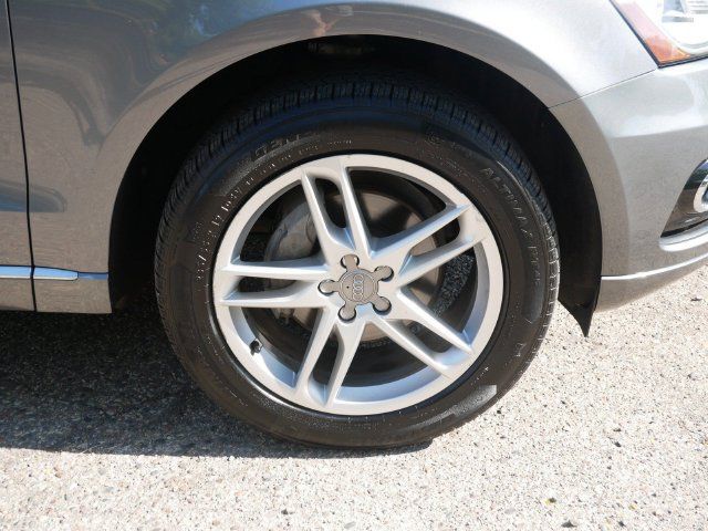 Used 2015 Audi Q5 2.0T Premium Plus w/ Technology Package AWD/4WD image 7