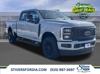 New 2026 Ford F350 Lariat w/ Black Appearance Package 360° Tour
