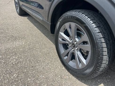 Certified 2023 Ford Explorer XLT w/ Equipment Group 202A AWD/4WD image 26