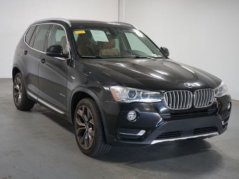 Used 2015 BMW X3 xDrive28i AWD/4WD image 3