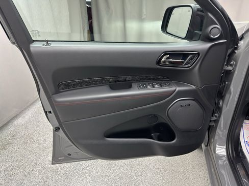 Used 2025 Dodge Durango R/T AWD/4WD image 3