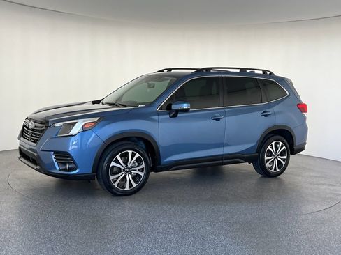 Certified 2022 Subaru Forester Limited AWD/4WD image 9