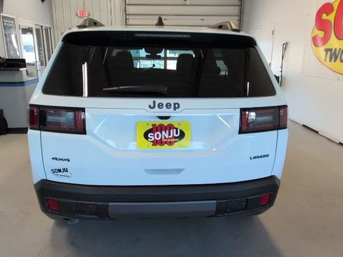 New 2026 Jeep Cherokee Laredo AWD/4WD image 4